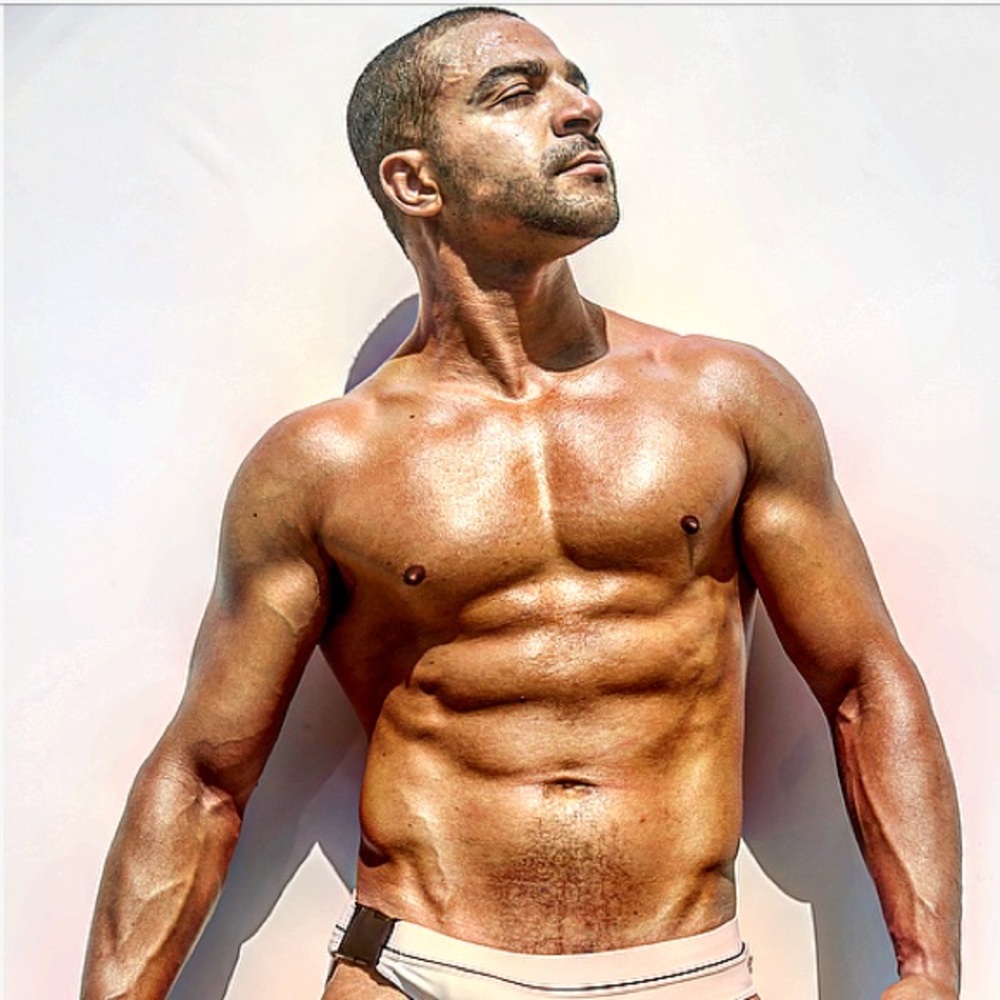 Meet your Posher, Karim